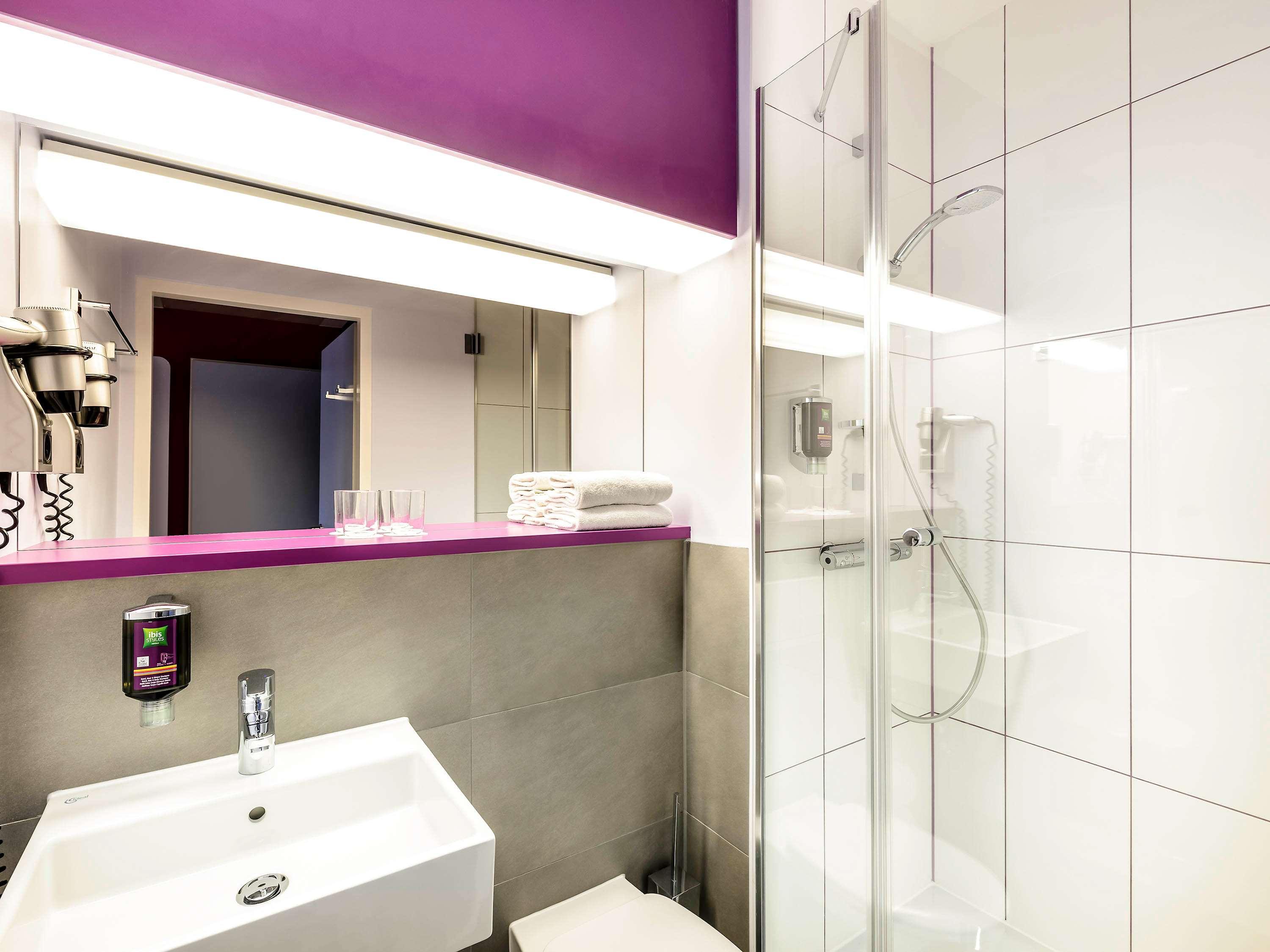 B&B Hotel Offenbach-Kaiserlei מראה חיצוני תמונה